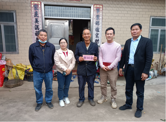 洋青鎮(zhèn)開(kāi)展春節(jié)前走訪慰活動(dòng)新聞稿277.png