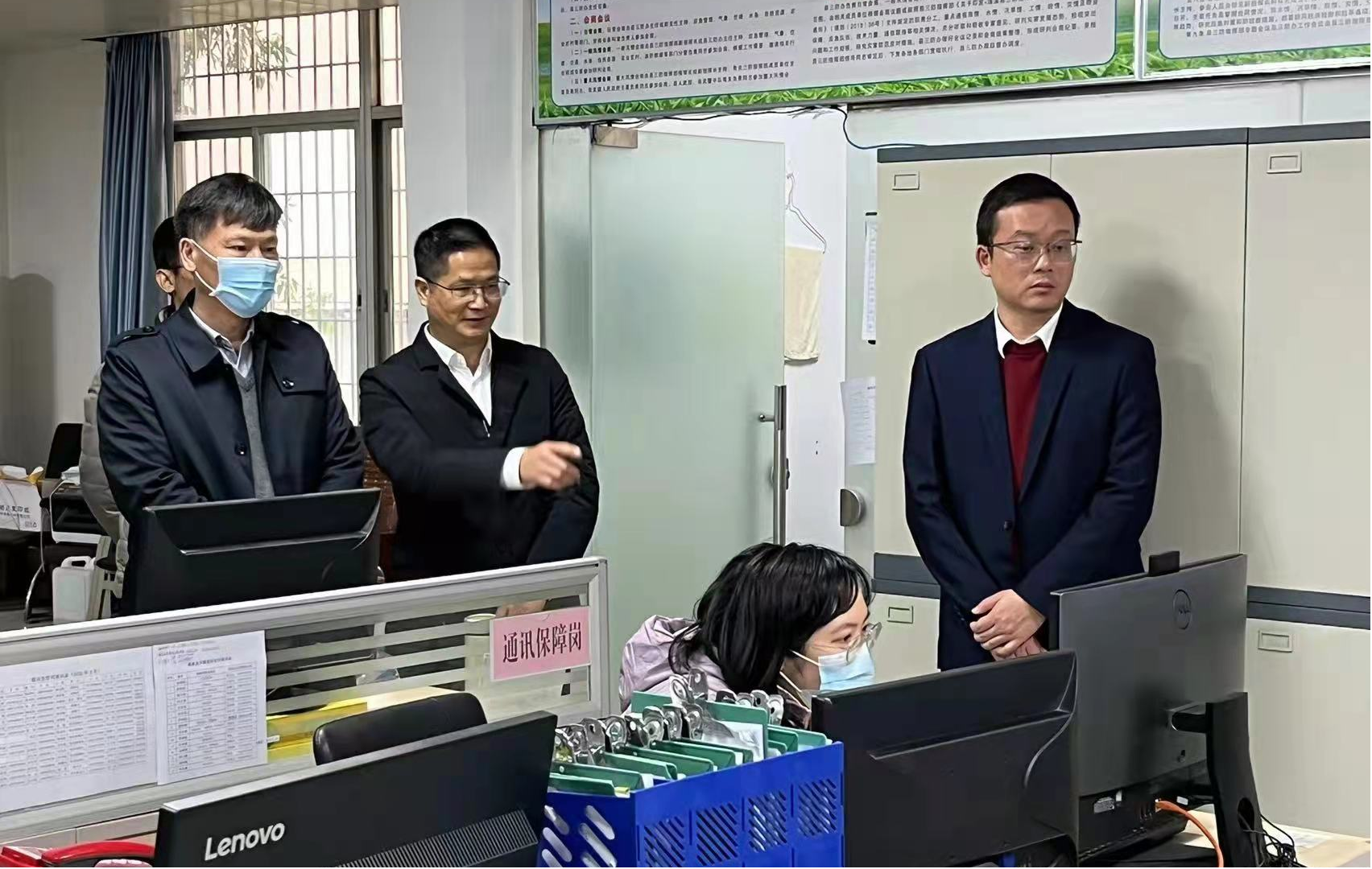 省安委會(huì)考核巡查組到遂溪縣考核巡查2021年度安全生產(chǎn)責(zé)任制及消防工作3.png