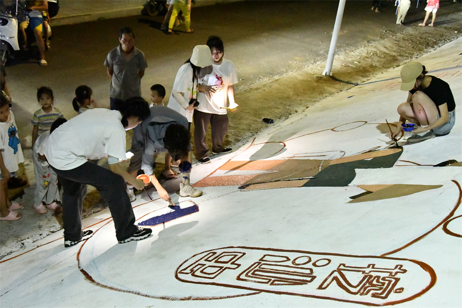 畫(huà)畫(huà)4.JPG