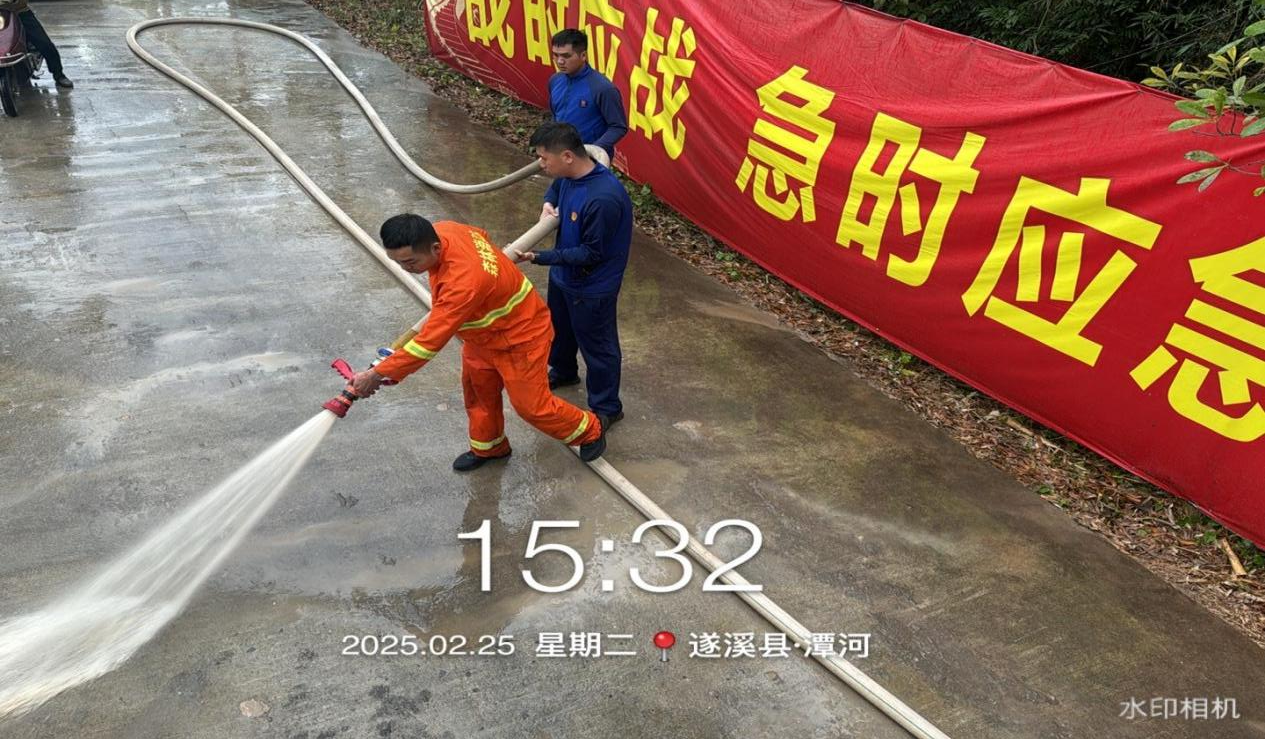 齊心協(xié)力！森林消防員爭當(dāng)環(huán)北廣東工程環(huán)衛(wèi)工4.png